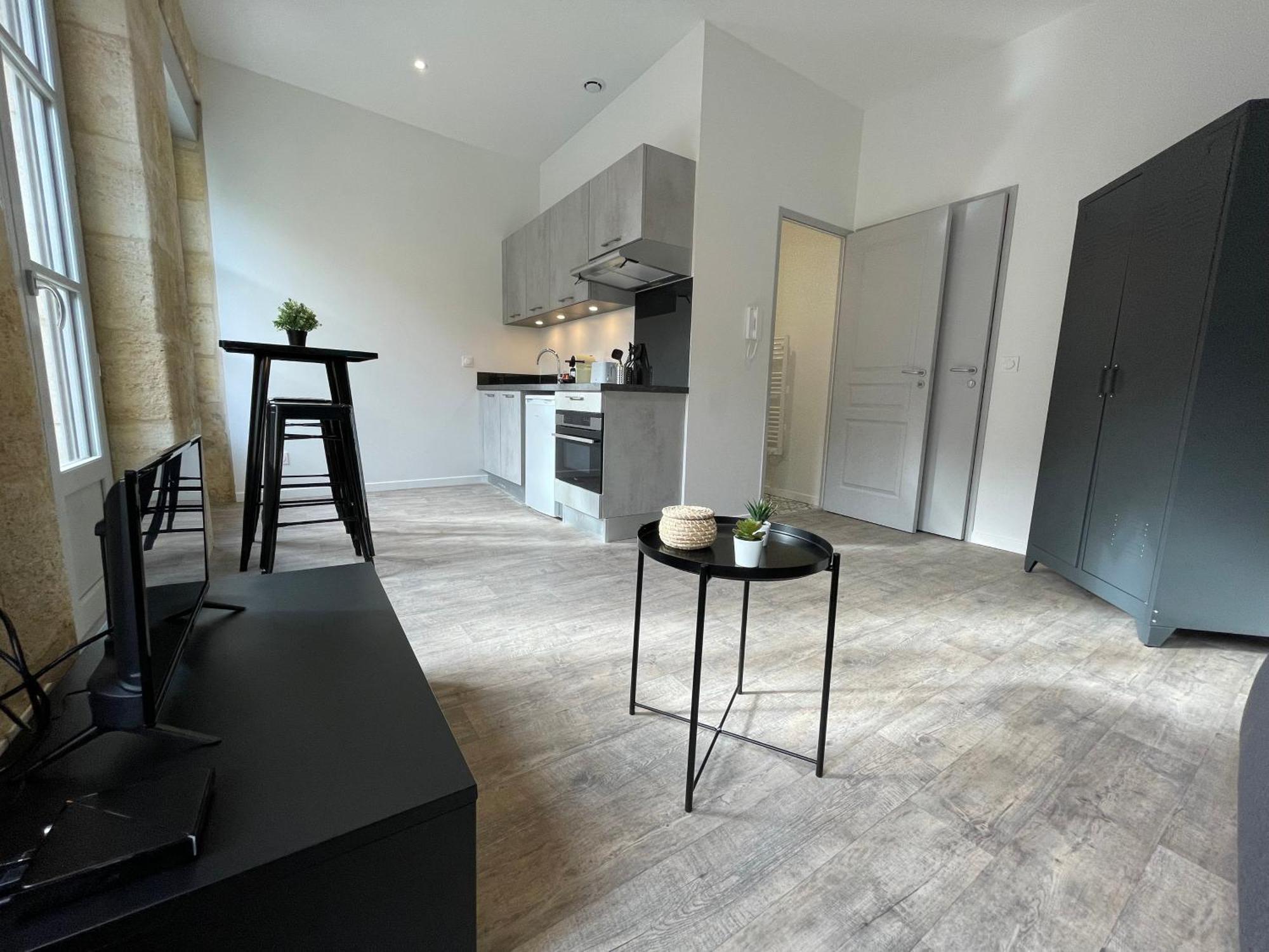Studios Climatises En Centre Ville Bordeaux Exterior photo